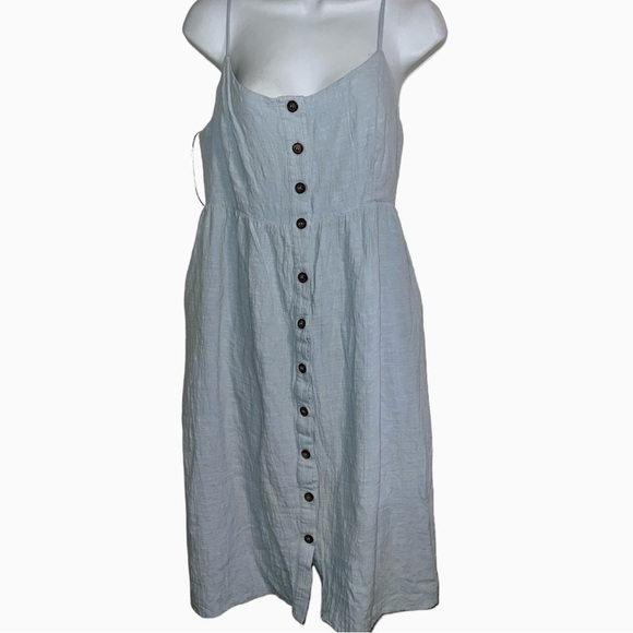 Altar'd State Dresses & Skirts - Altar'd State light Blue Spaghetti Strap Dress with pockets Size M Medium